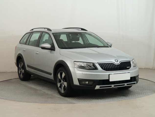 Škoda Octavia Scout, 2015