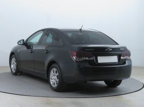 Chevrolet Cruze - 2012