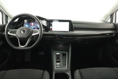 Volkswagen Golf - 2021