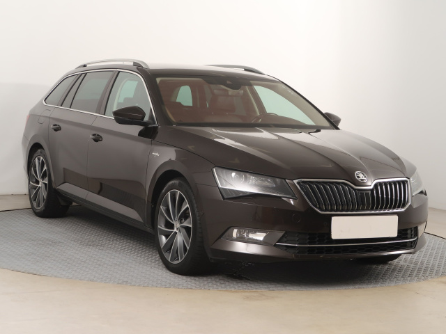 Škoda Superb, 2017