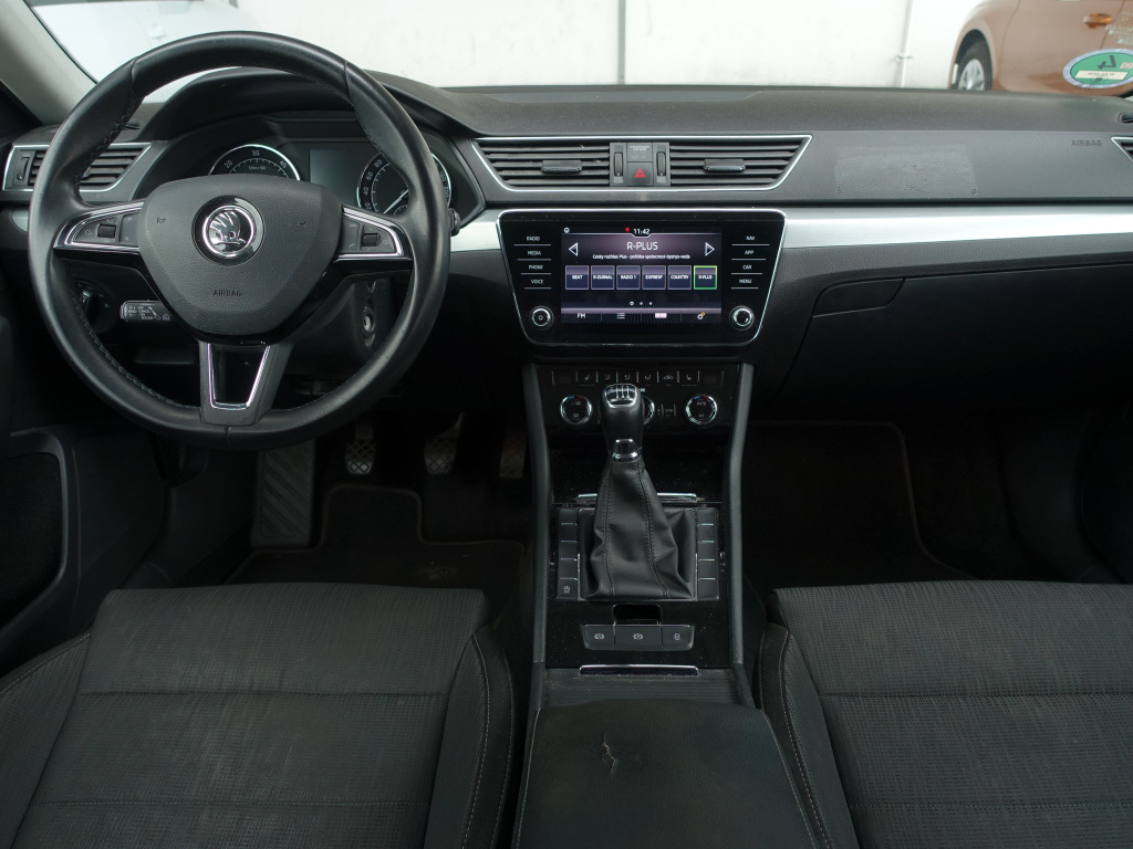 Škoda Superb