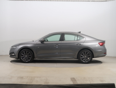 Škoda Octavia - 2023