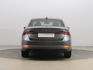 Škoda Octavia - 2023
