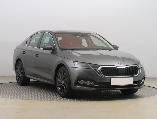 Škoda Octavia 2023