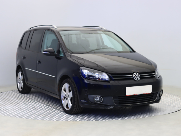 Volkswagen Touran 2011