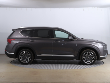 Hyundai Santa Fe - 2022