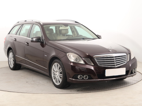 Mercedes-Benz E