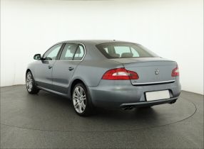 Skoda Superb - 2012