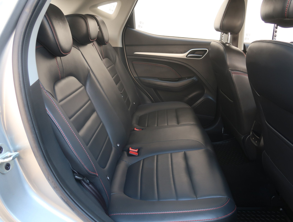 MG ZS SUV