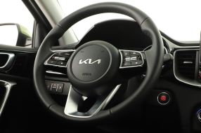 Kia XCeed - 2025