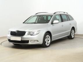 Skoda Superb - 2012
