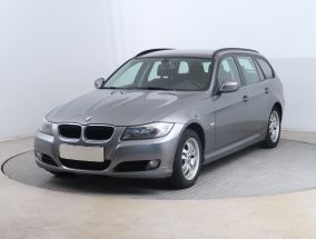 BMW 3 - 2011