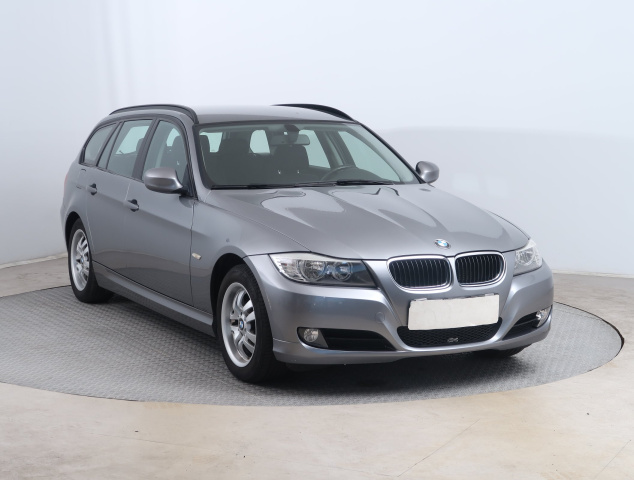 BMW 318 i, 2011
