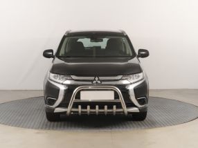Mitsubishi Outlander - 2017