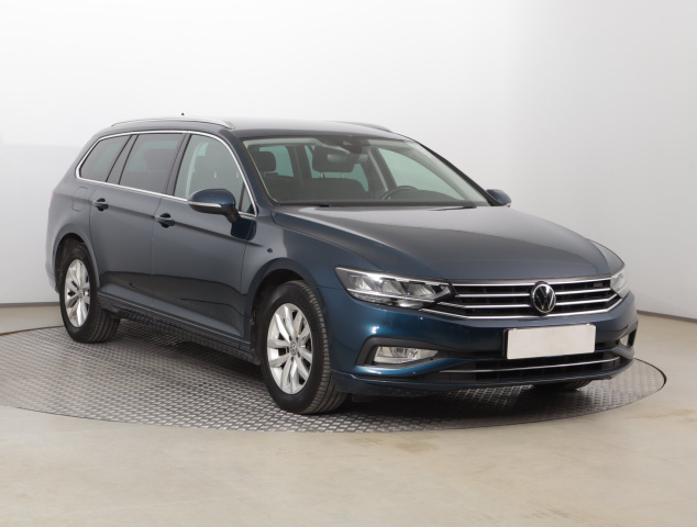 Volkswagen Passat 2021