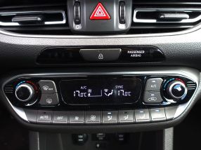 Hyundai i30 - 2023
