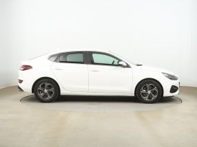 Hyundai i30 - 2023