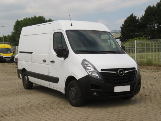 Opel Movano