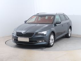 Skoda Superb - 2019