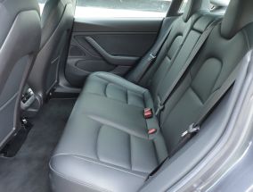 Tesla Model 3 - 2019