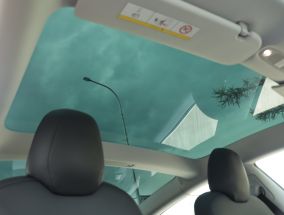 Tesla Model 3 - 2019