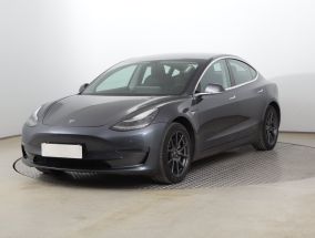 Tesla Model 3 - 2019
