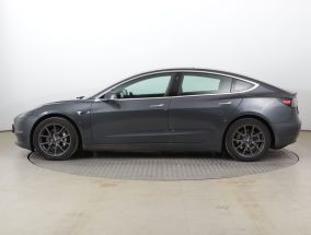 Tesla Model 3 - 2019