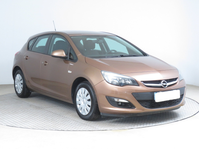 Opel Astra 2015