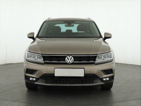 Volkswagen Tiguan - 2019