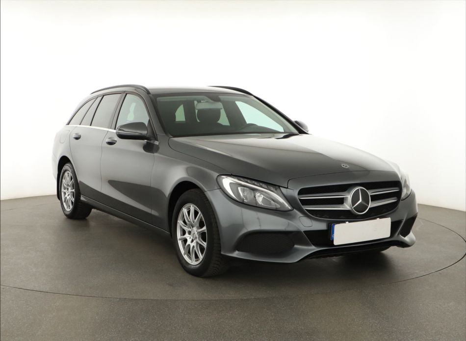 Mercedes-Benz C - 2018