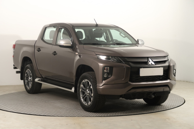 Mitsubishi L200 2020