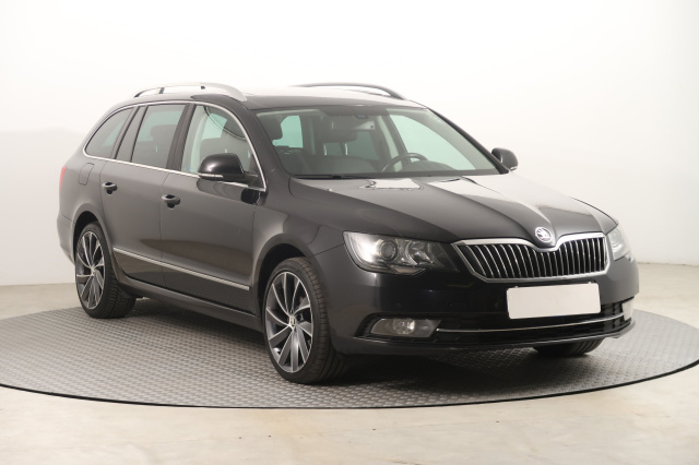 Škoda Superb 2013