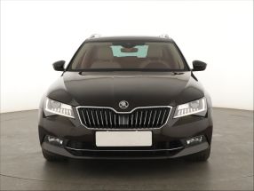 Skoda Superb - 2019