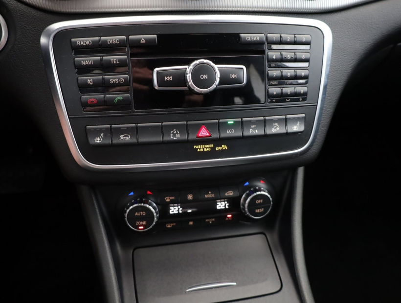 Mercedes-Benz GLA, 2014