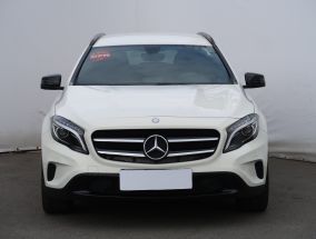 Mercedes-Benz GLA - 2014