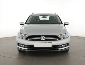 Volkswagen Passat - 2017