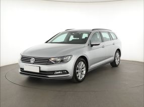 Volkswagen Passat - 2017