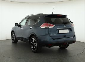 Nissan X-Trail - 2015