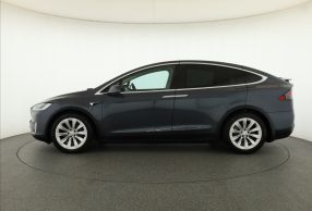 Tesla Model X - 2016
