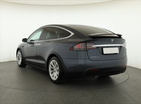 Tesla Model X - 2016