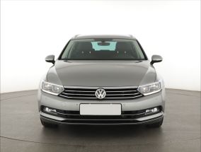 Volkswagen Passat - 2015