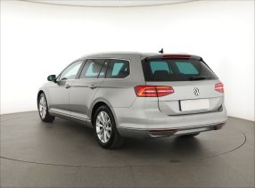 Volkswagen Passat - 2015