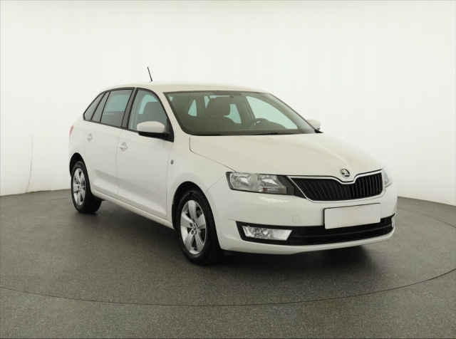 Škoda Rapid Spaceback, 2014