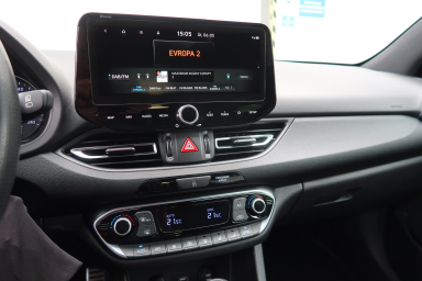 Hyundai i30 - 2023