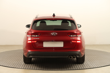 Hyundai i30 - 2023