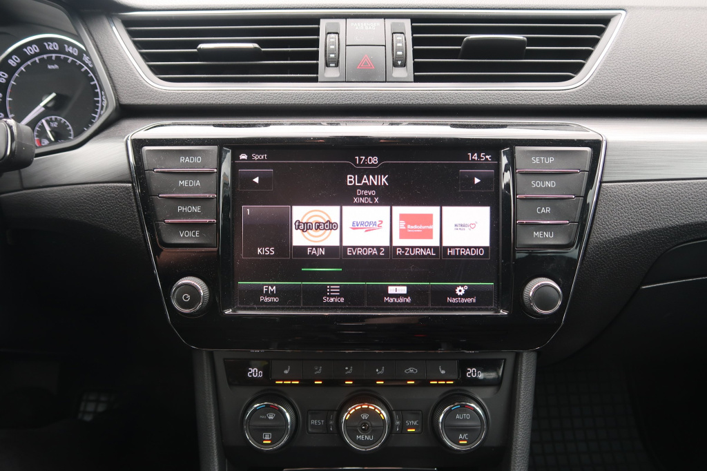 Škoda Superb