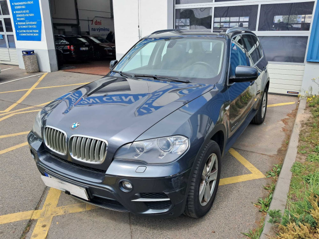 BMW X5 2011