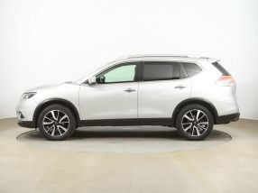 Nissan X-Trail - 2016