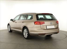 Volkswagen Passat - 2016