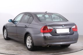BMW 3 - 2005